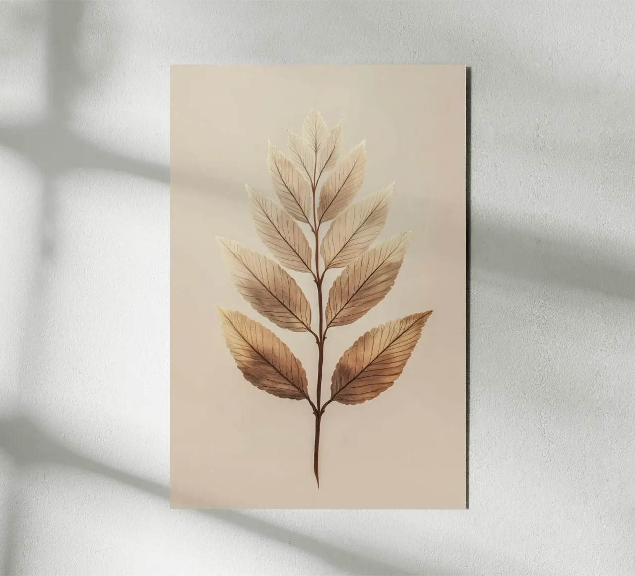Foglie di piante su un ramo beige alluminio dibond da Carinaprint