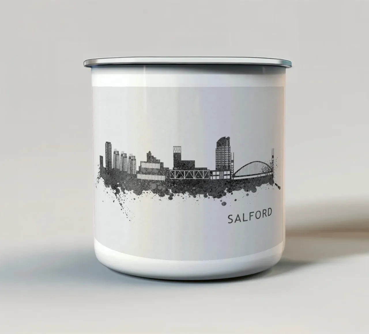Salford England tazza in smalto da Travelstudio
