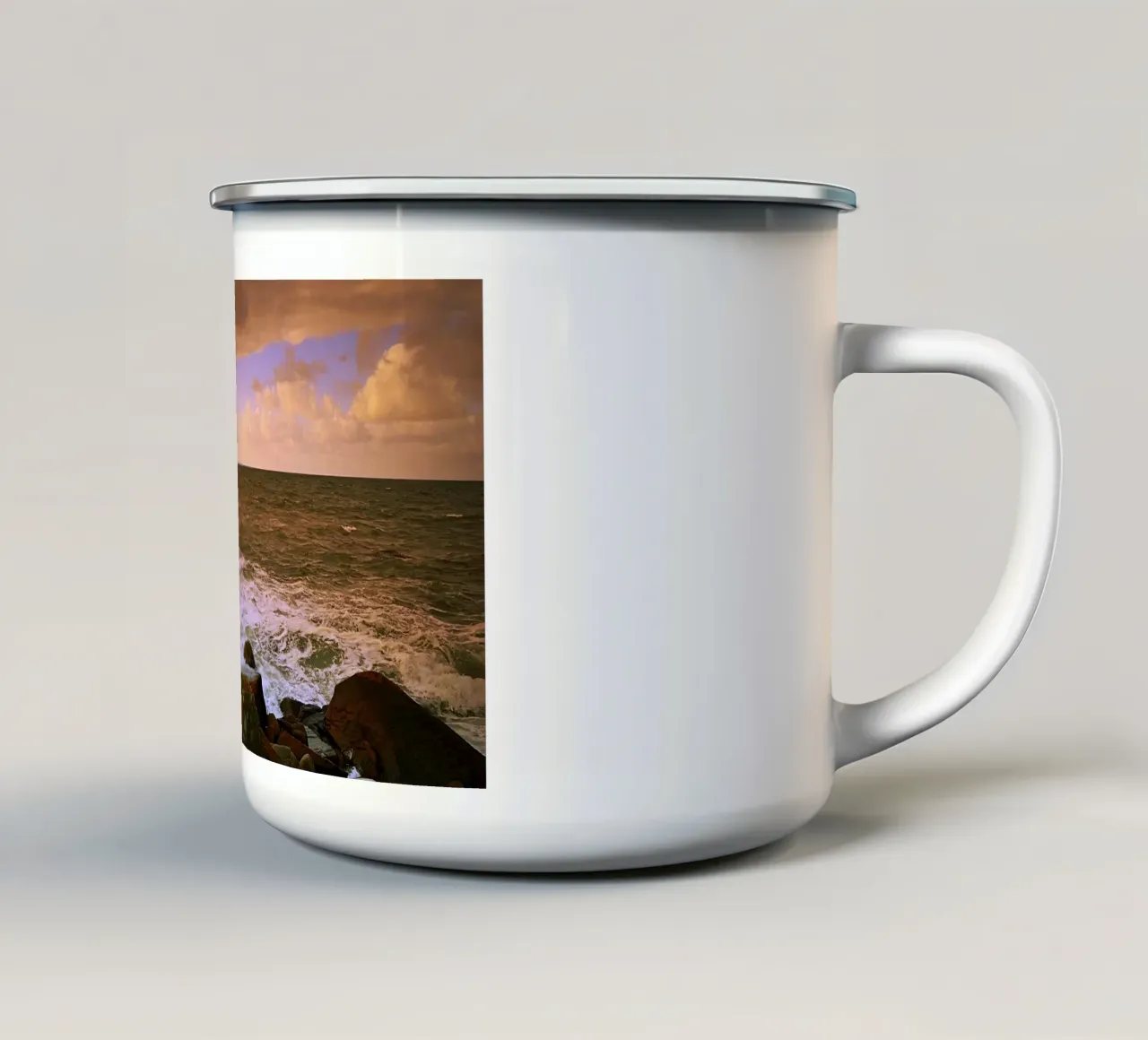 FAA222 tazza in smalto da Thierry vobmann photography