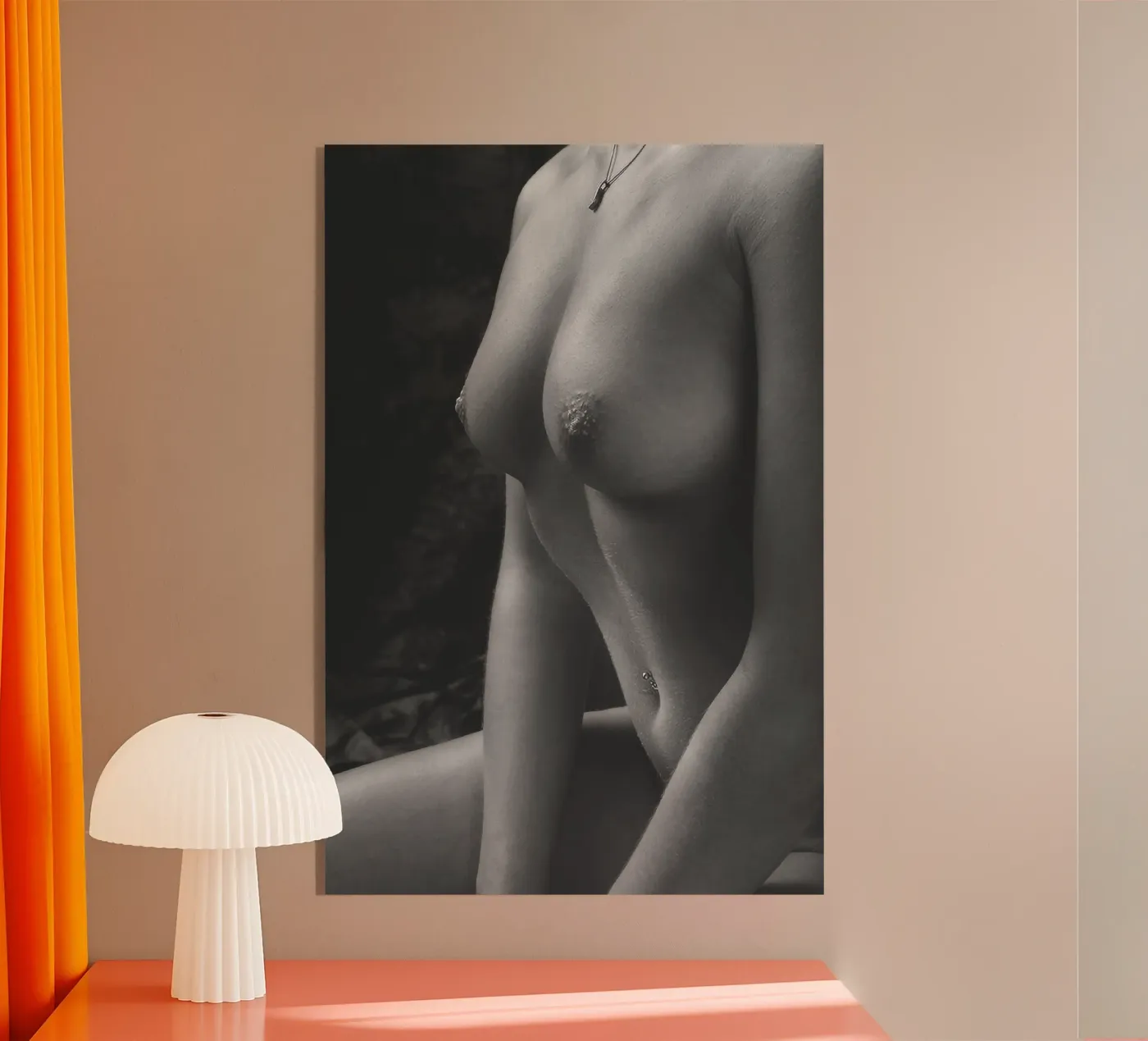 Becci Breasts 2 Mono plexiglass da Dave Hare Photography