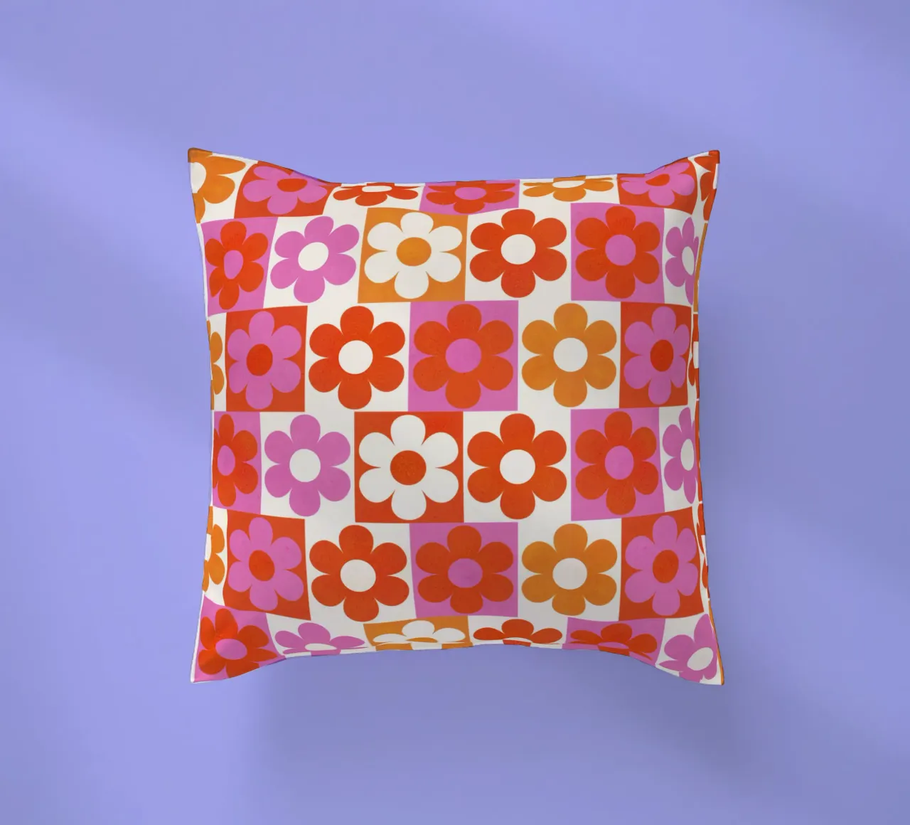 Retro 70s Daisy Pattern Art Print - Pink and Orange cuscino da showmemars