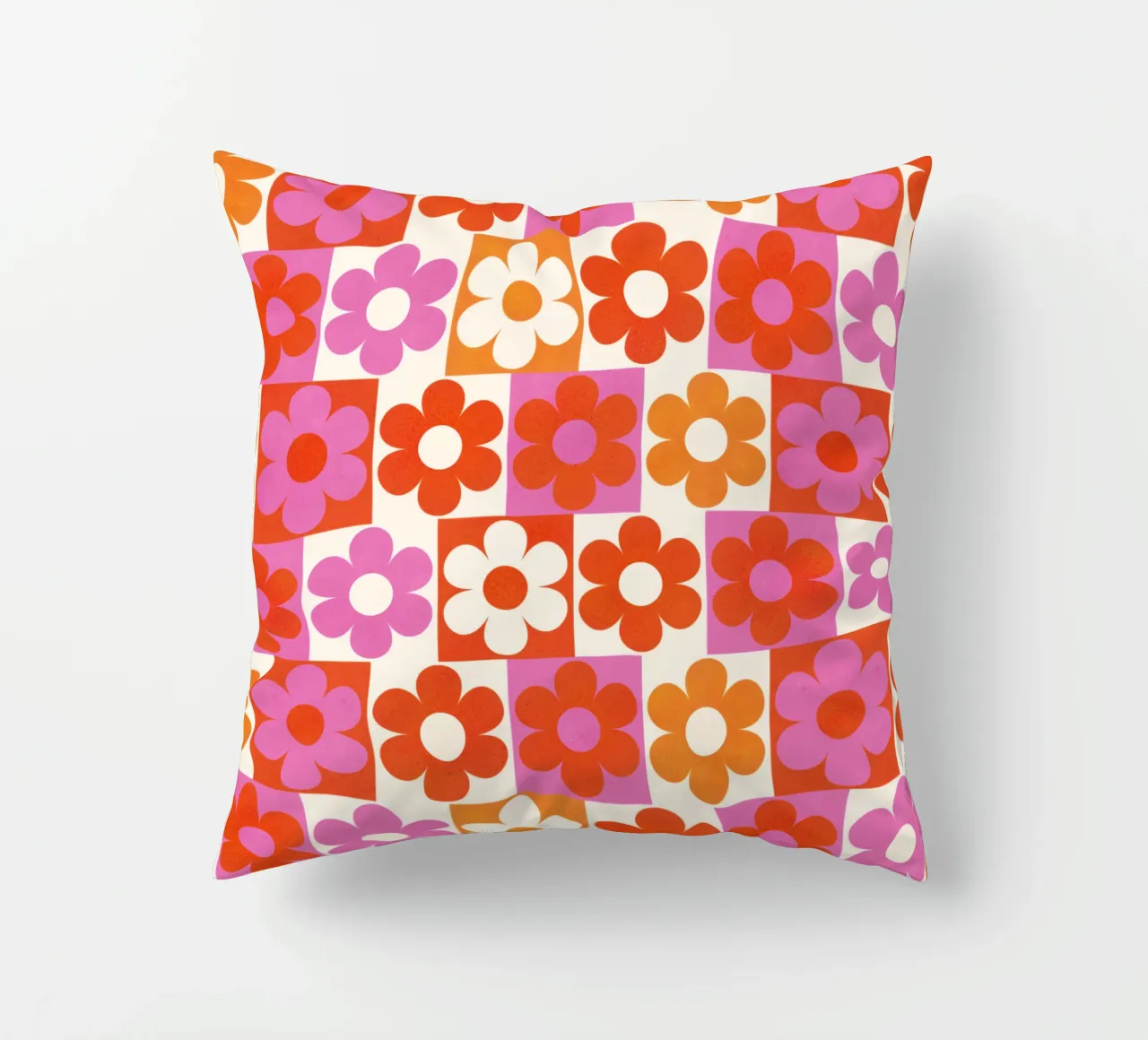 Retro 70s Daisy Pattern Art Print - Pink and Orange cuscino da showmemars