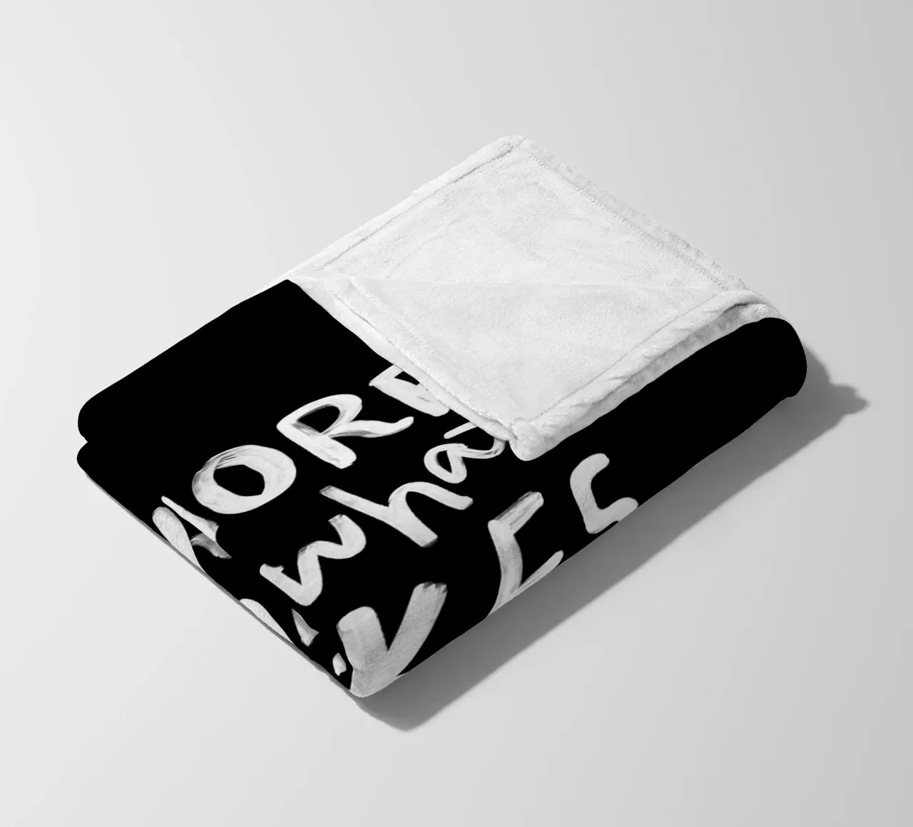 Fare di più di ciò che vi rende felici in bianco e nero coperta in pile da THE MOTIVATED TYPE