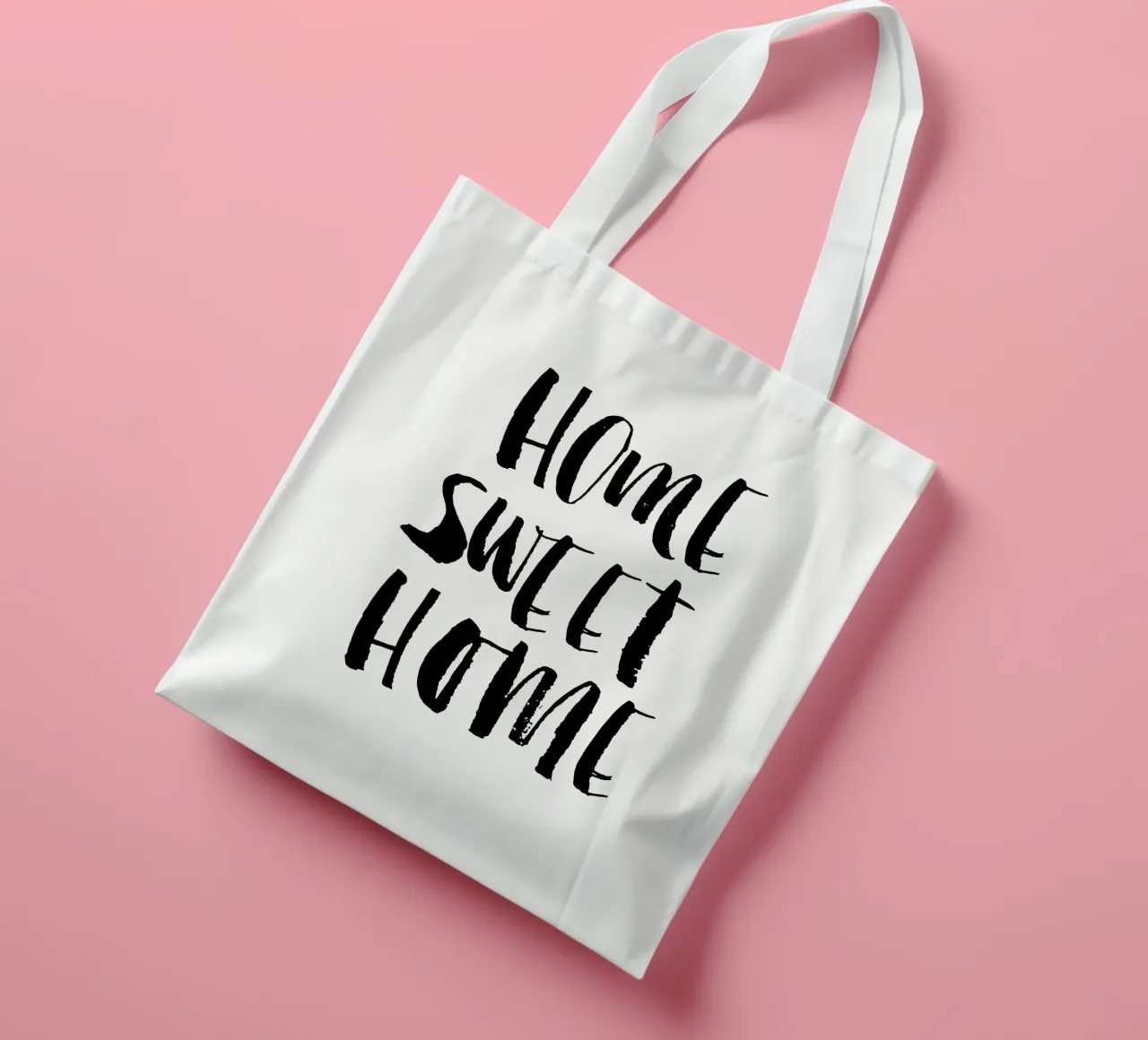 Home Sweet Home Design tipografico in bianco e nero borsa in juta da THE MOTIVATED TYPE
