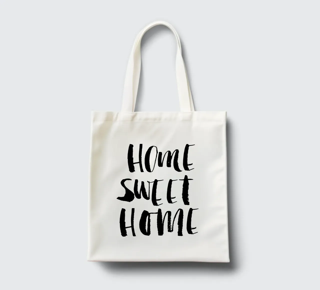 Home Sweet Home Design tipografico in bianco e nero borsa in juta da THE MOTIVATED TYPE