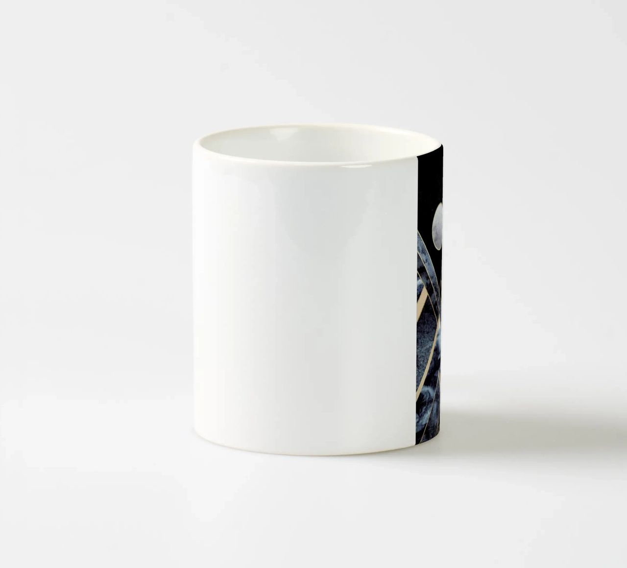 Stormy Mountains tazza in ceramica da Elisabeth Fredriksson