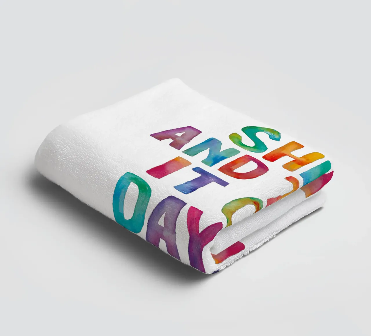 Smile Shine and Take it One Day at a Time Typografie Druck Handtuch von THE MOTIVATED TYPE