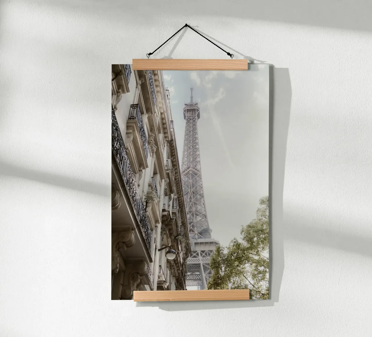 Pariser Eleganz - Der Eiffelturm zwischen Altbaucharme carta hahnemühle da Saskia Kamenz