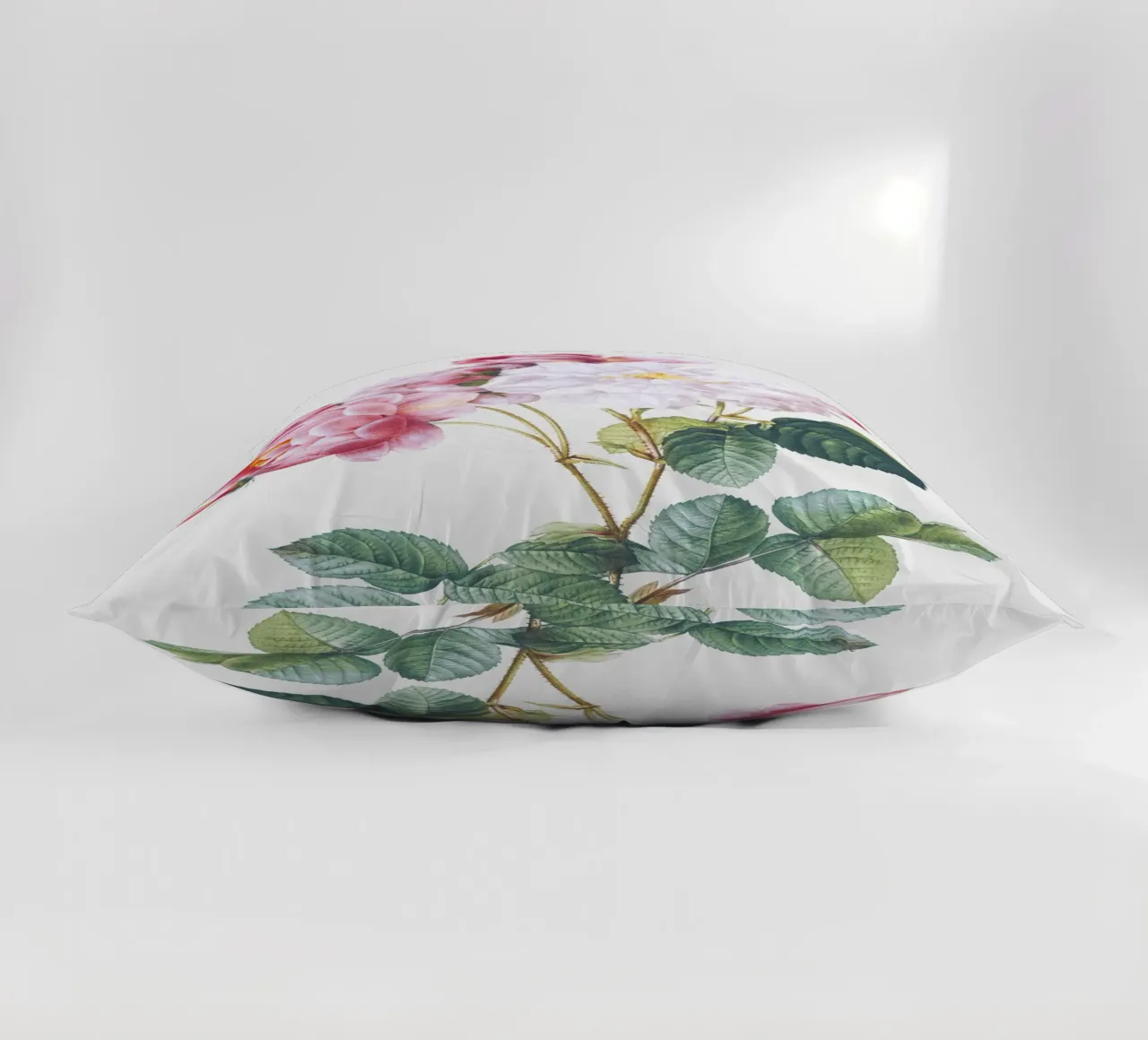 Pink Rose Botanical Print cuscino da Venus Art