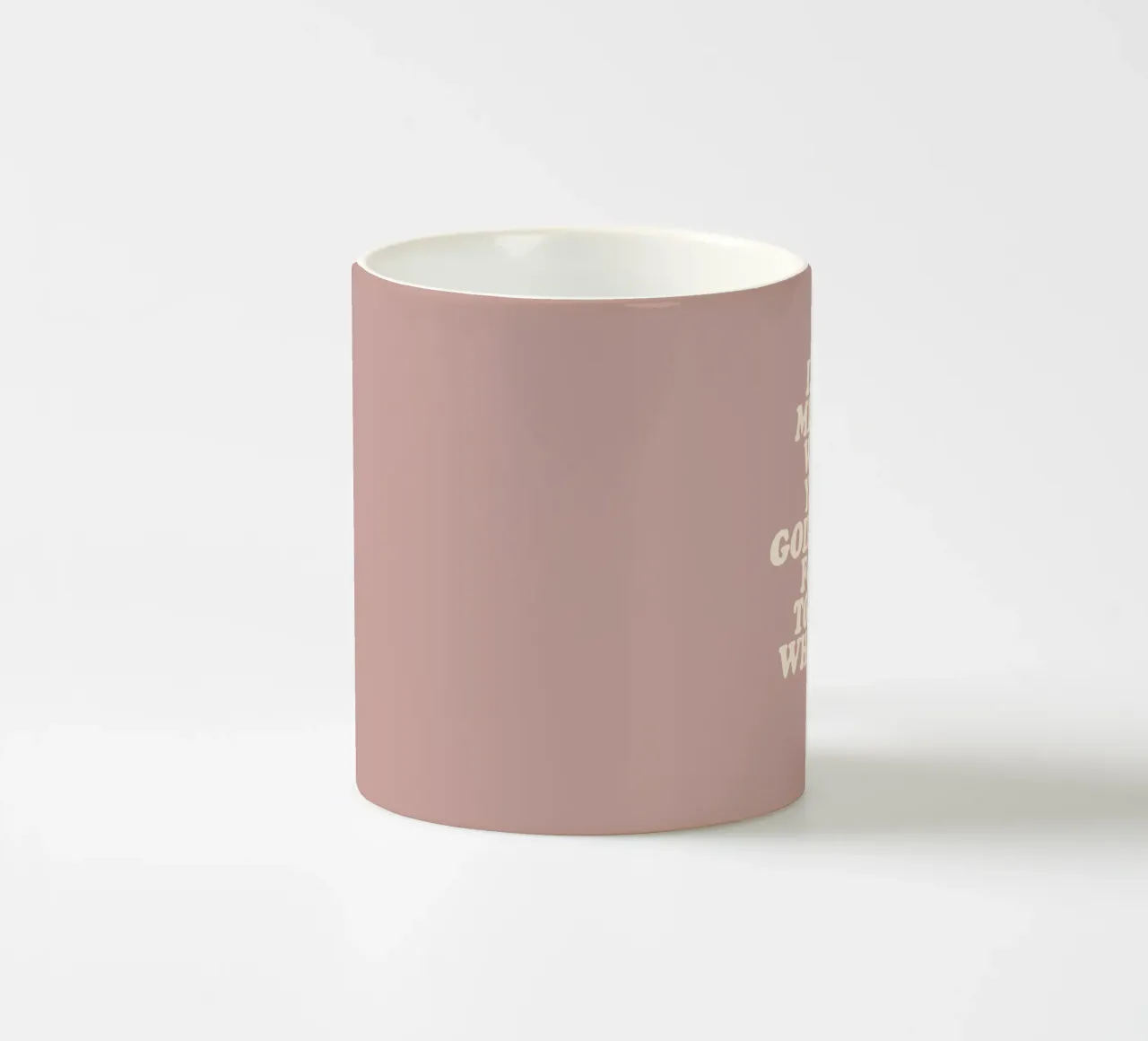 N'oubliez pas d'apprécier le lieu où vous vous trouvez Typographie rétro pastel mug en céramique de THE MOTIVATED TYPE