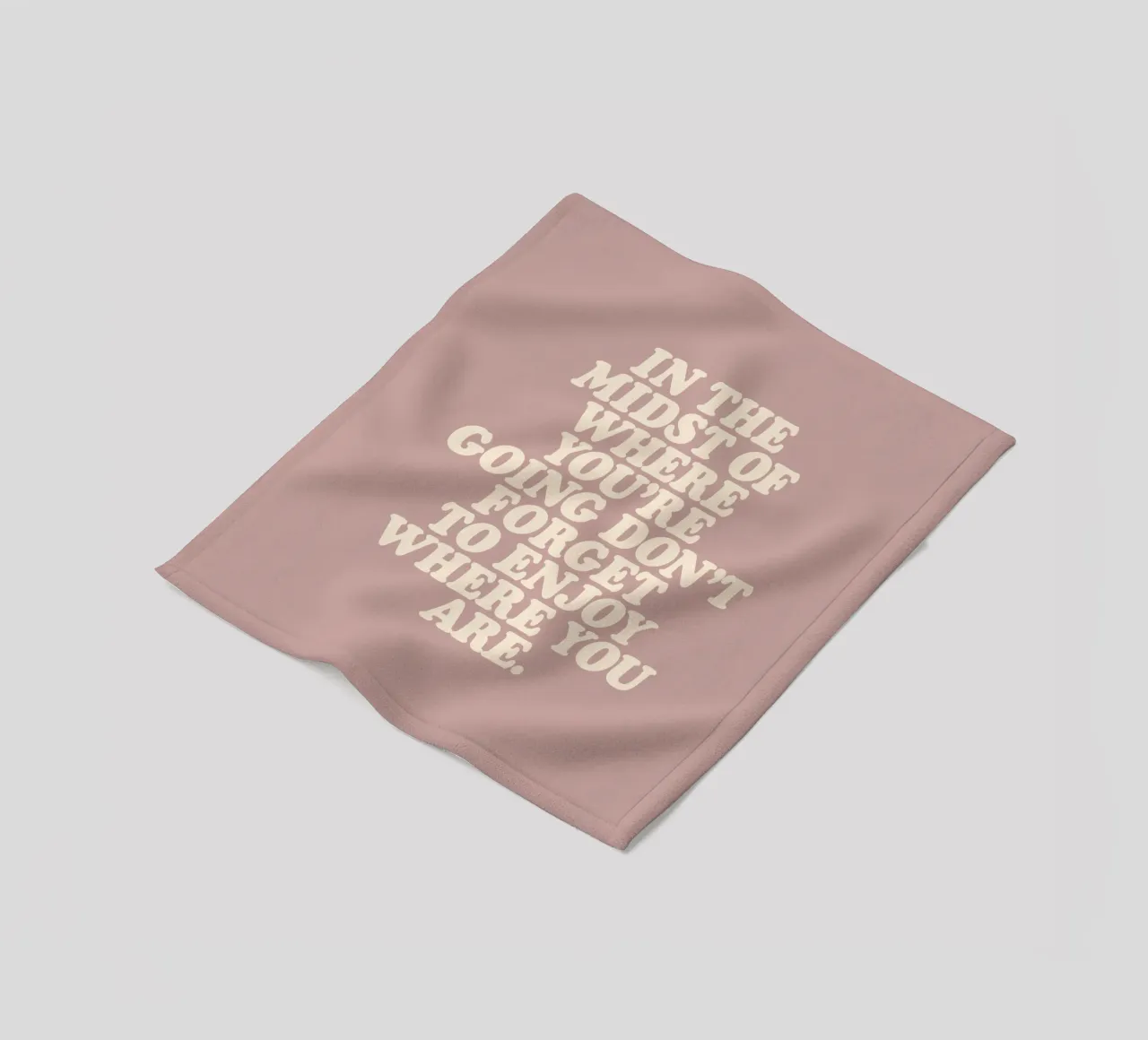 Non dimenticate di godervi la tipografia pastello retrò di Where You Are coperta in pile da THE MOTIVATED TYPE