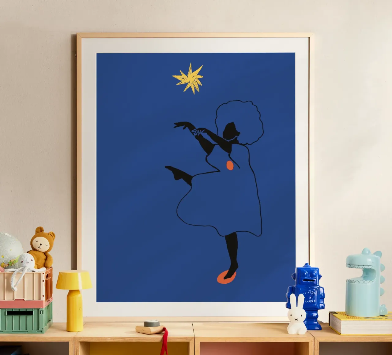 Tanz und der verbündete Stern (nach Henri Matisse) Poster mit Holzrahmen von tainah negreiros