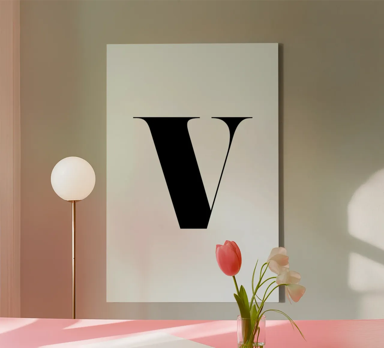 V tela da Mottos by Sinan Saydik