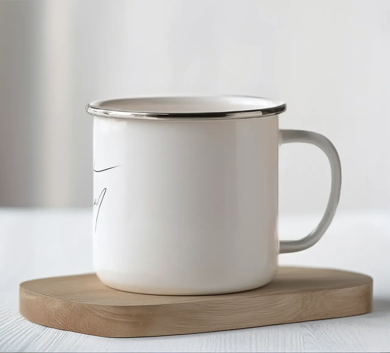 Listen tazza in smalto da LIMITED EDITION LETTERS