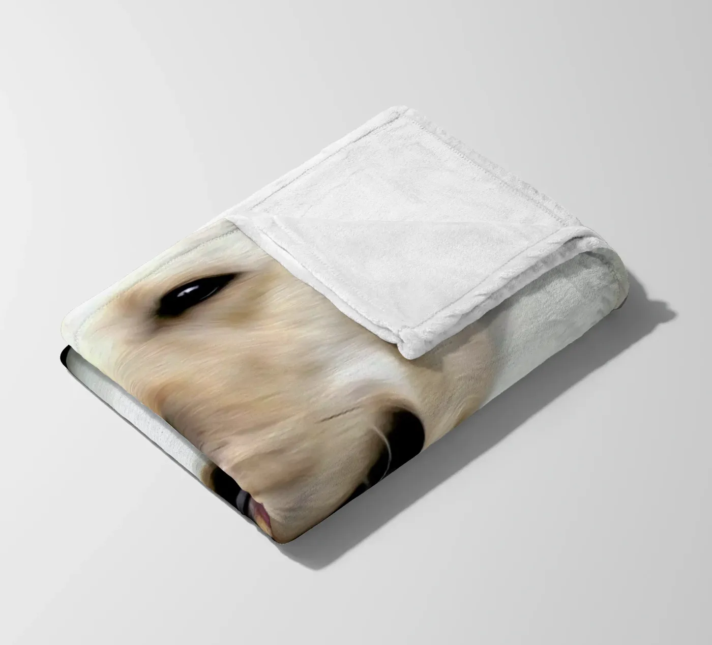 Doesjka fleece blanket by Tein Lucasson