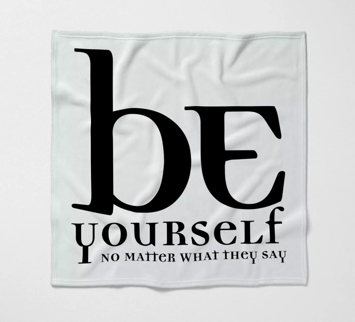 Be yourself coperta in pile da Mr Cup