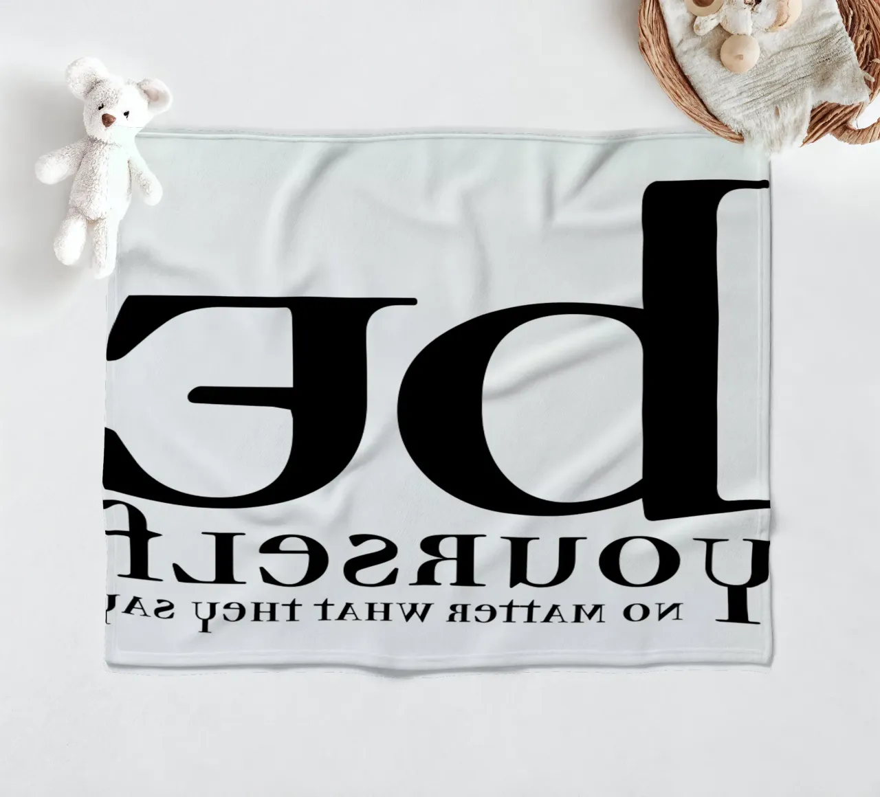 Be yourself Fleecedecke von Mr Cup