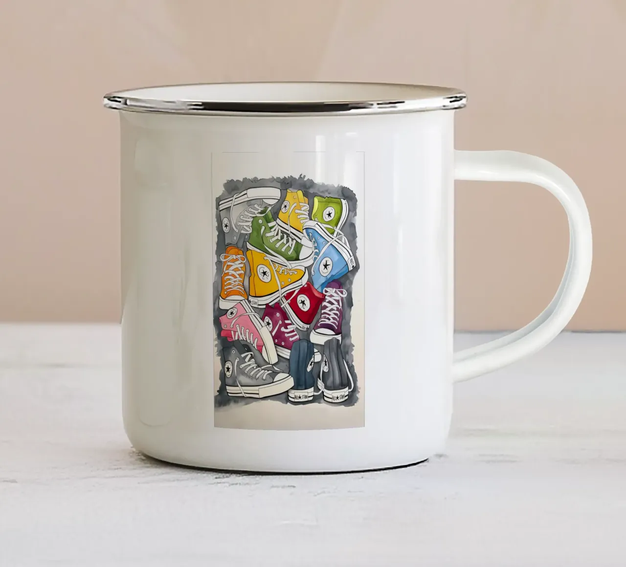 vintage tazza in smalto da Erika C White