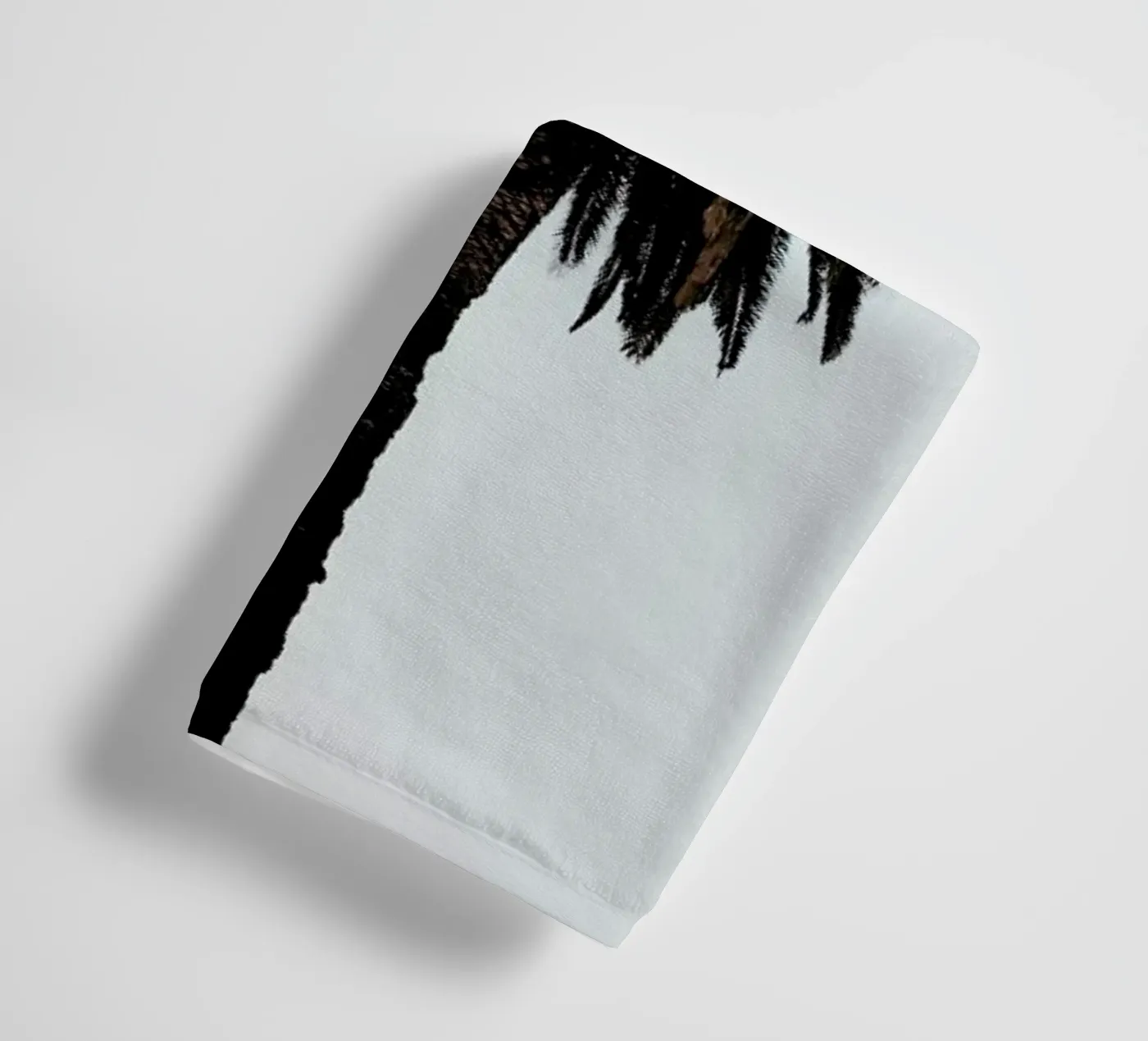 Palmtree badhanddoek van Laura Palm