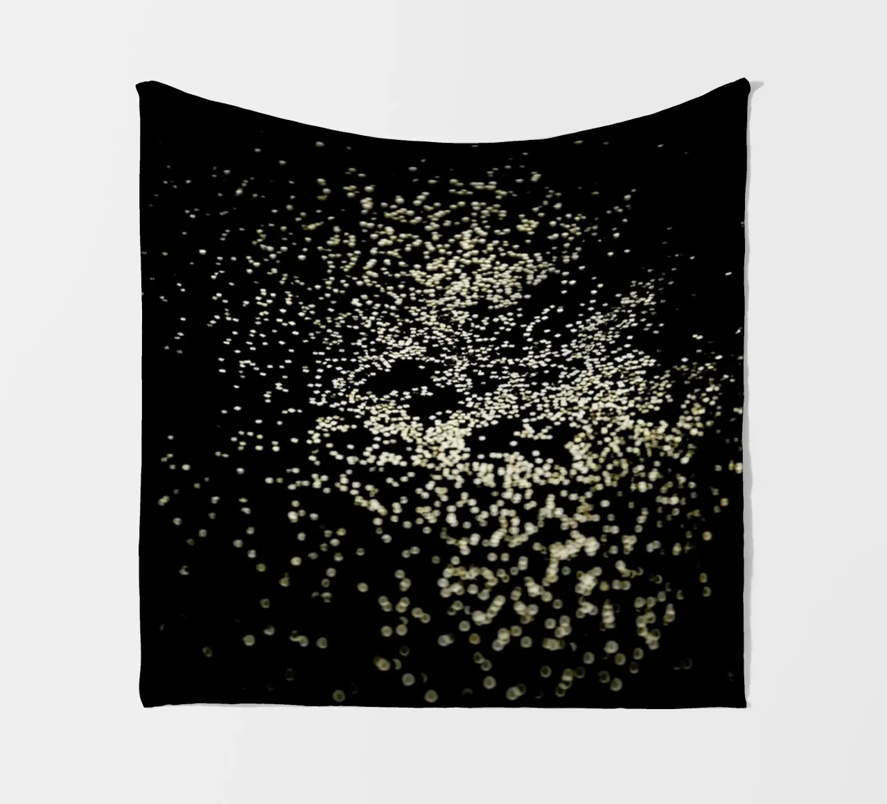 Galaxy Confetti coperta in pile da Studio Nahili