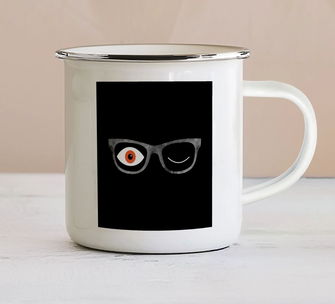 Specs tazza in smalto da Chris Wharton