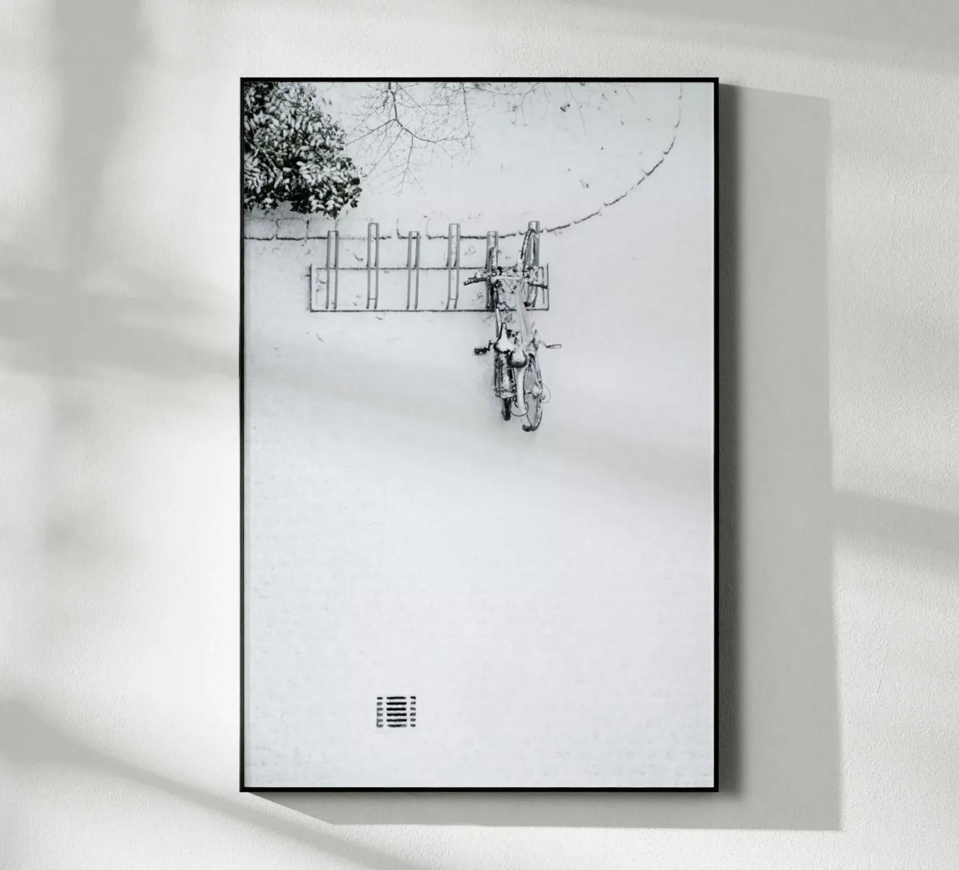 Winter White Bikes plexiglass da Studio Nahili