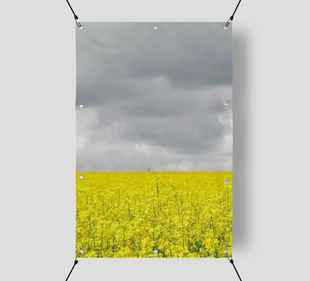 Grey Sky Meets Yellow Fields telo in pvc da Studio Nahili