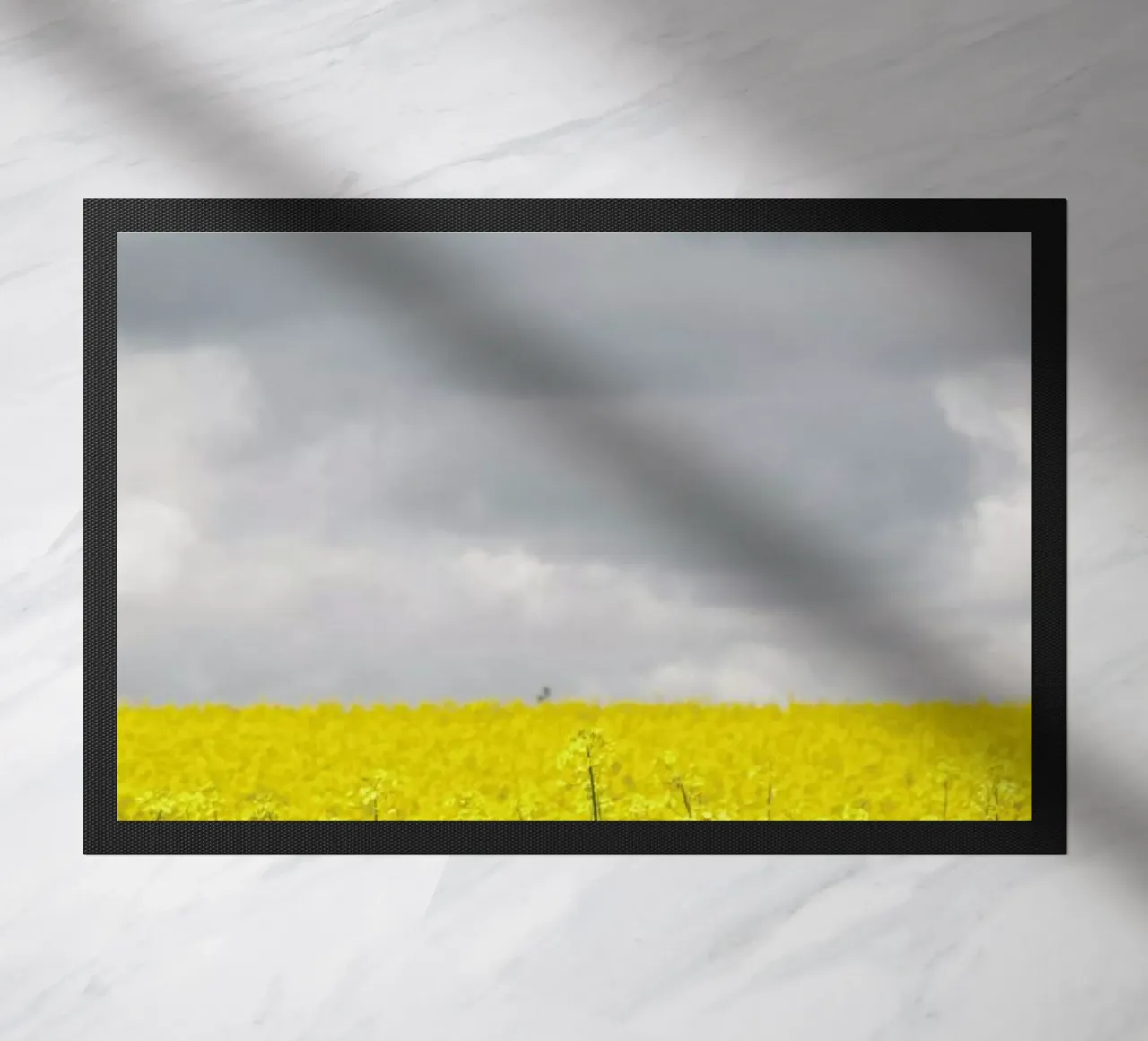 Grey Sky Meets Yellow Fields zerbino da Studio Nahili