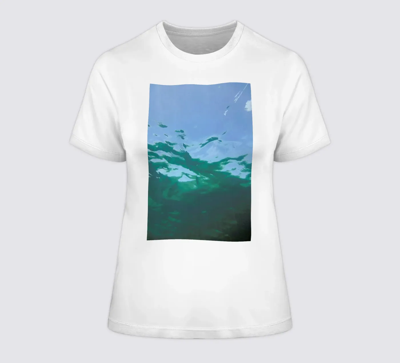 While Diving dames t-shirt getailleerd van Studio Nahili