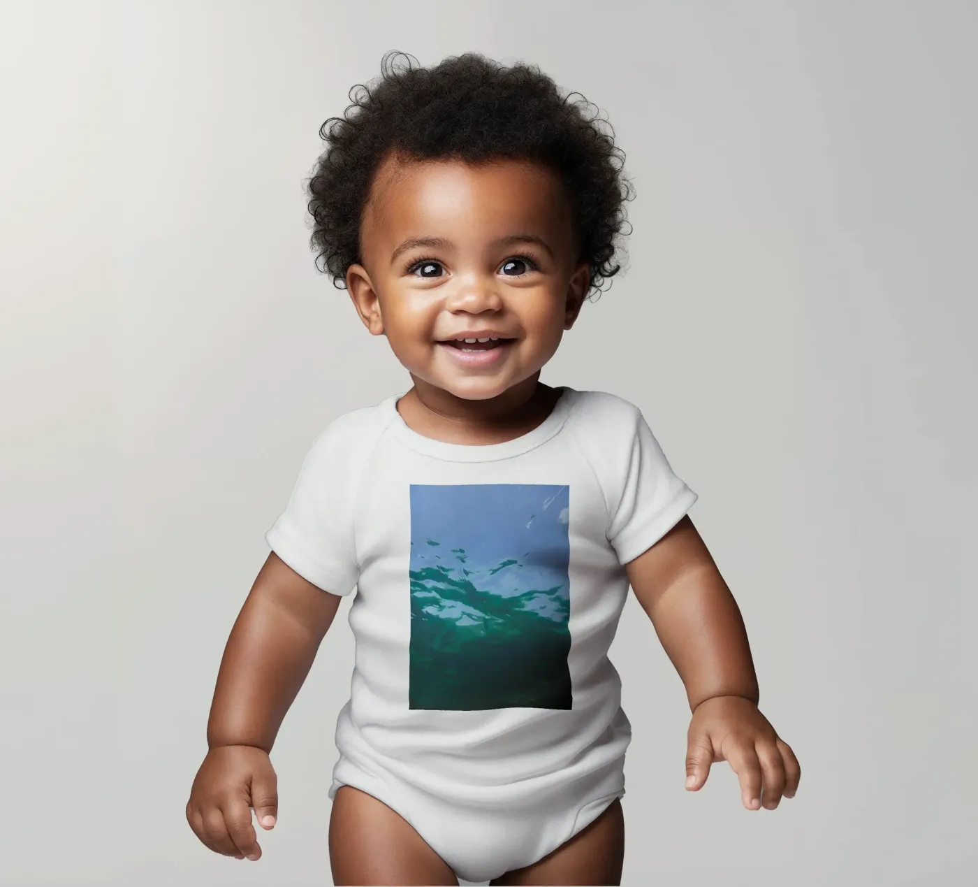 While Diving body bébé de Studio Nahili