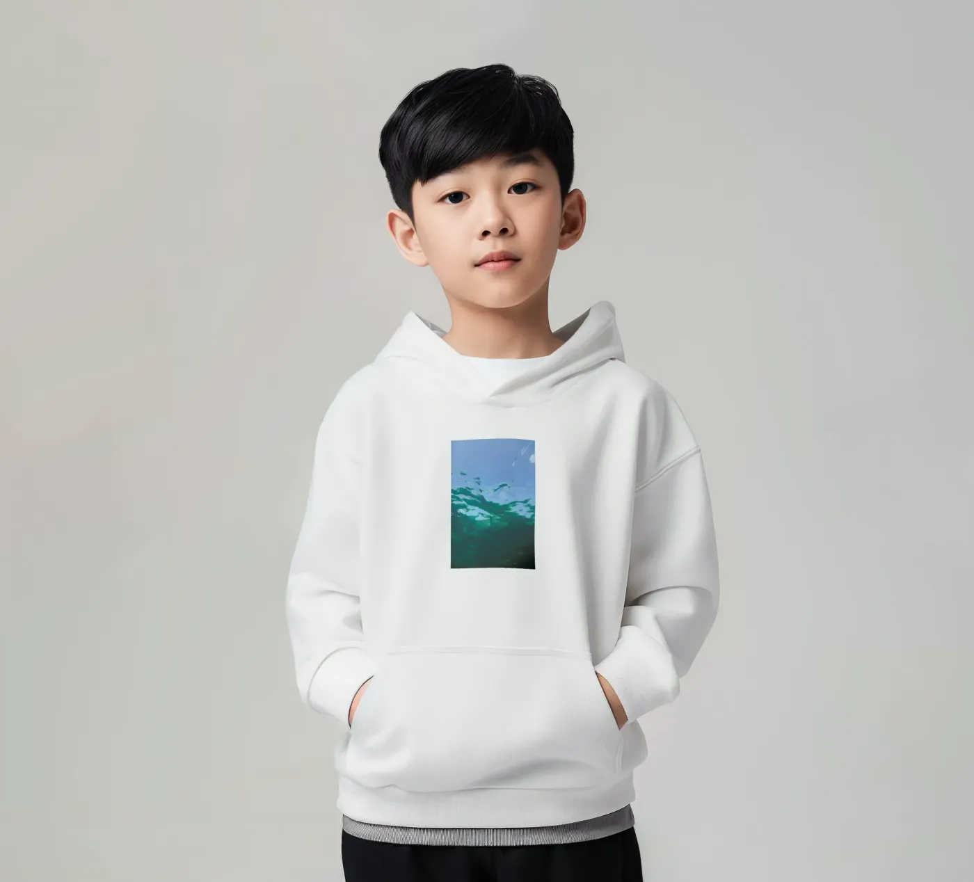 While Diving kinder hoodie van Studio Nahili