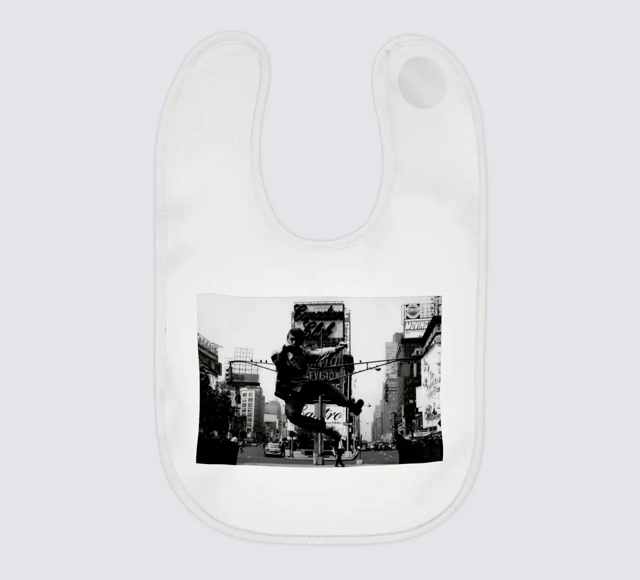 Tommy Steele at Times Square bavaglino da Gallery Print and Art Limited