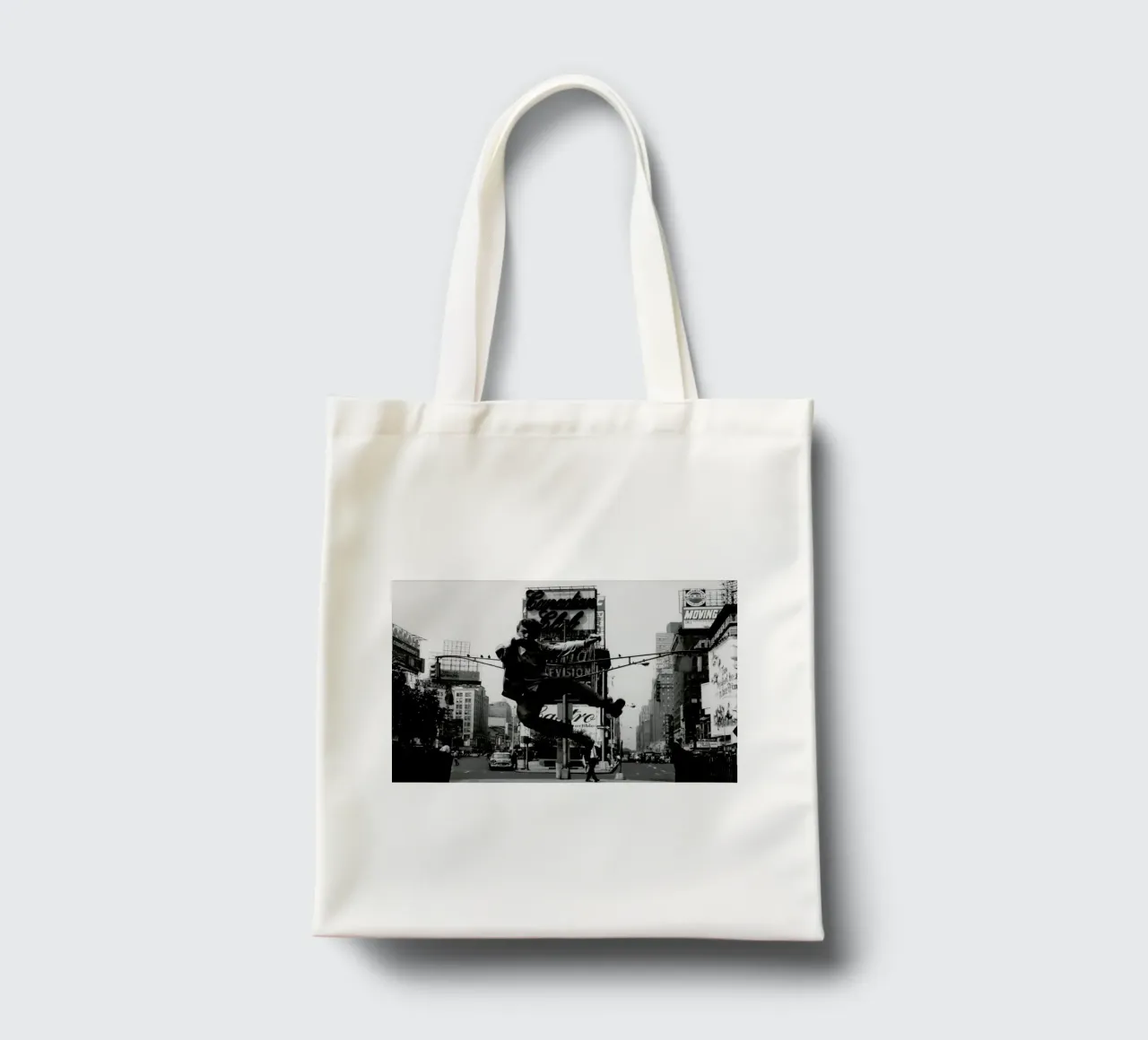 Tommy Steele at Times Square borsa in juta da Gallery Print and Art Limited
