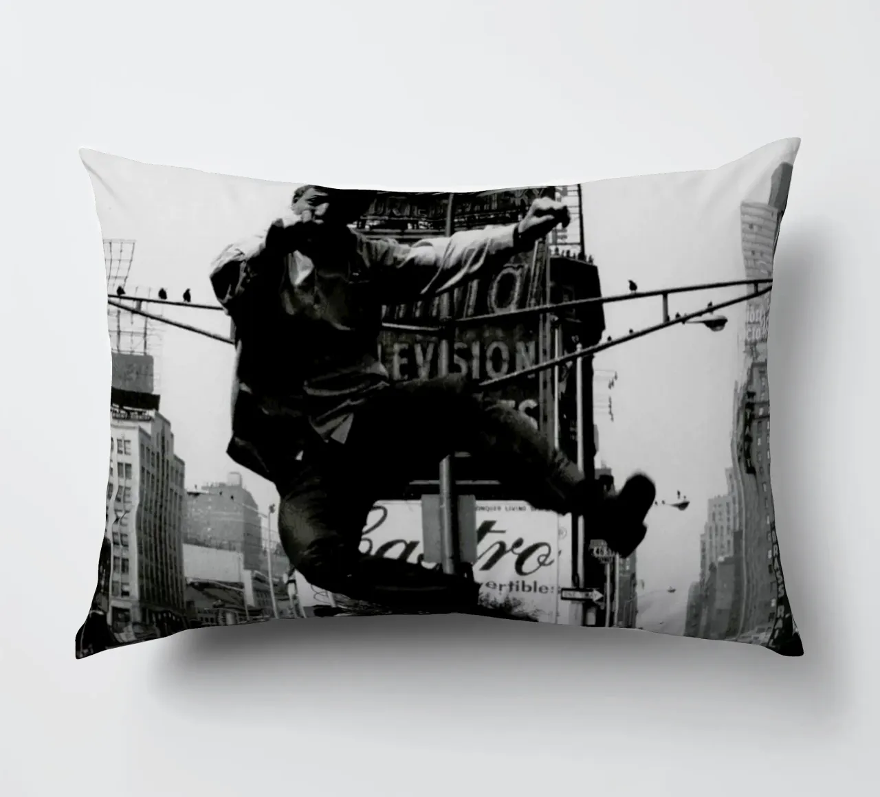 Tommy Steele at Times Square cuscino da Gallery Print and Art Limited