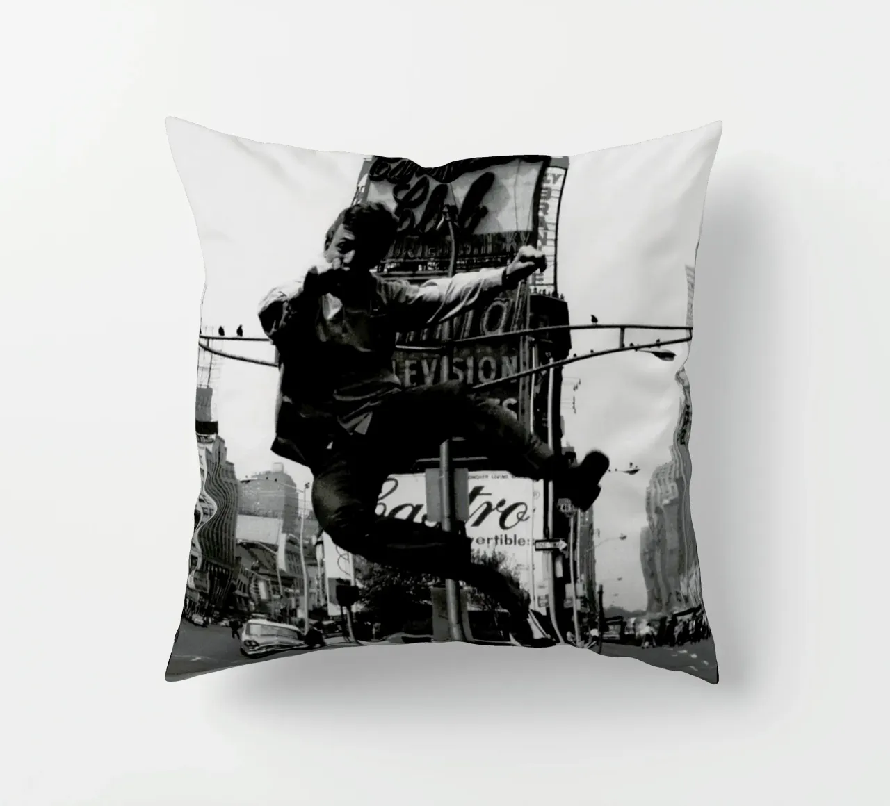 Tommy Steele at Times Square cuscino da Gallery Print and Art Limited