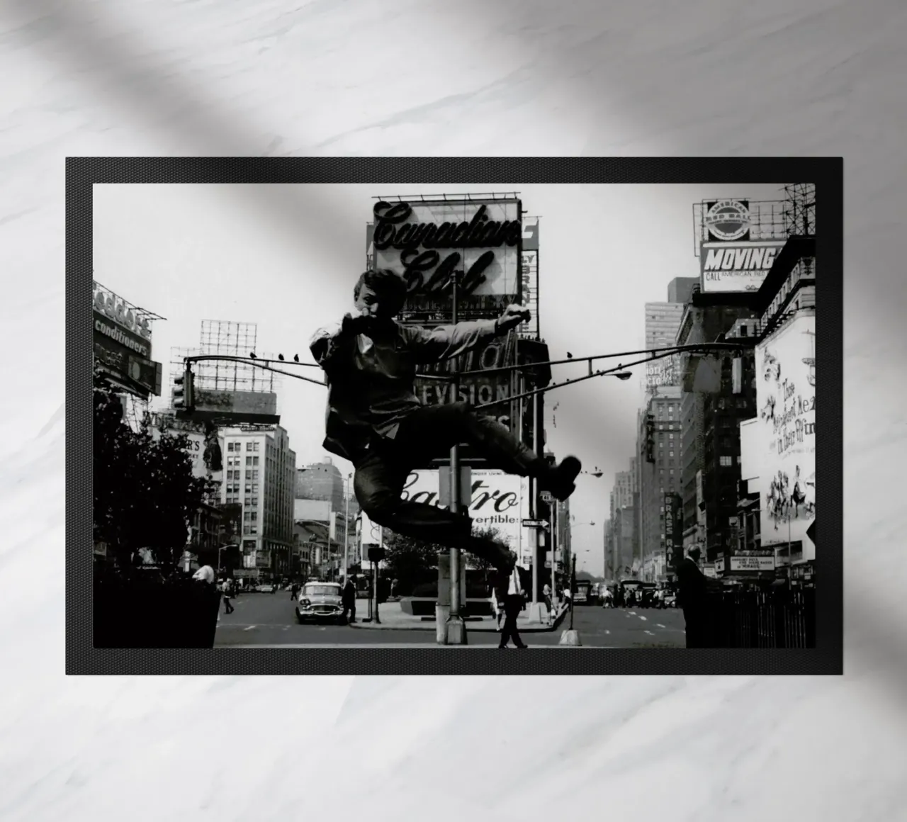 Tommy Steele at Times Square zerbino da Gallery Print and Art Limited