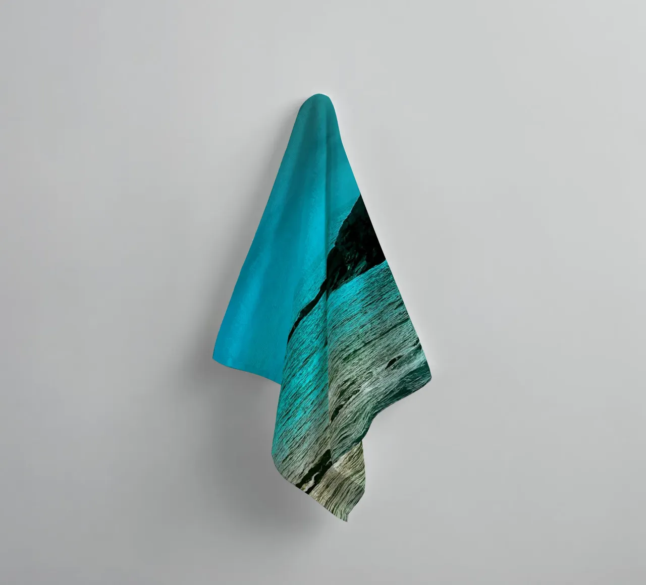 FAA224 towel by Thierry vobmann photography