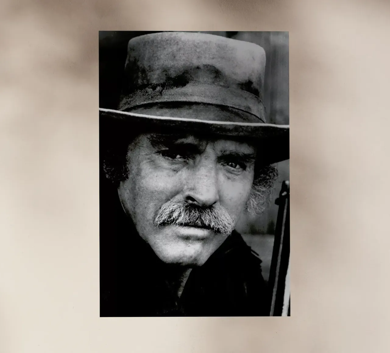 Actor Burt Lancaster, 1972 pellicola backlit da Gallery Print and Art Limited