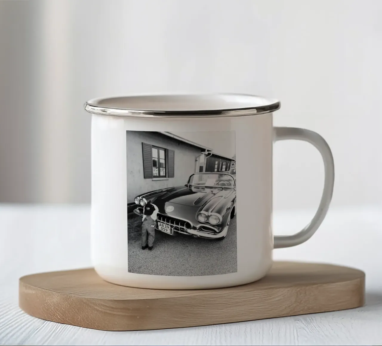 Oldtimer Emaille Tasse von DigiWunderwerk