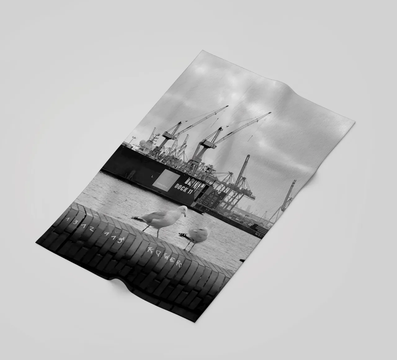 HAMBURG | MÖWEN telo mare da DigiWunderwerk