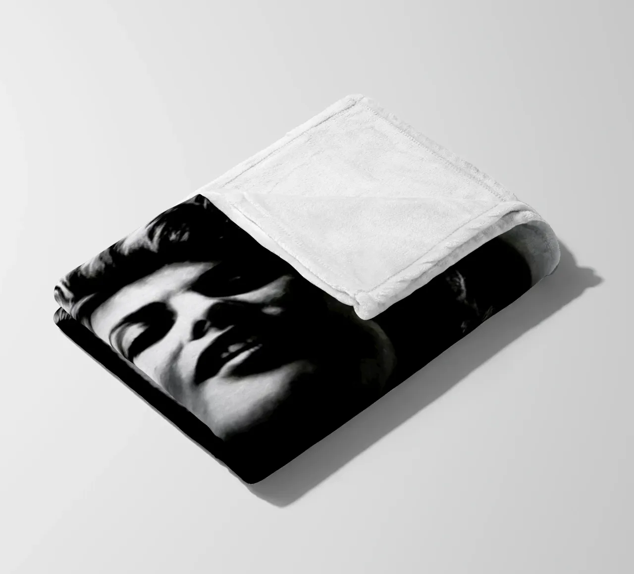 Sophia Loren Portrait coperta in pile da Gallery Print and Art Limited