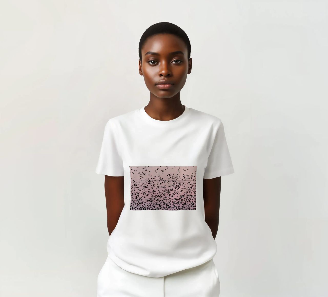 Chaos in Bird Migration by @matthcon01 t-shirt da EyeEm Mobile GmbH
