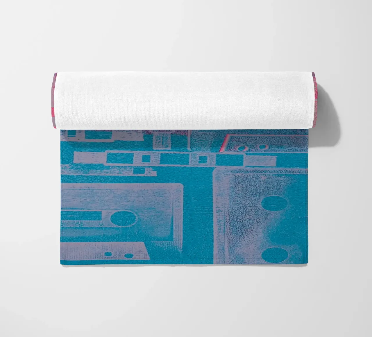 80er Jahre Rewind Bunter Acryl-Druck Strandtuch von FABOArt
