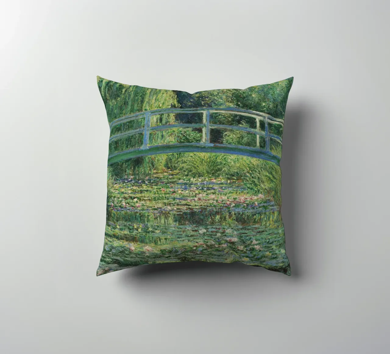 Claude Monet - Ninfee e ponte giapponese cuscino da Timeless Artworks