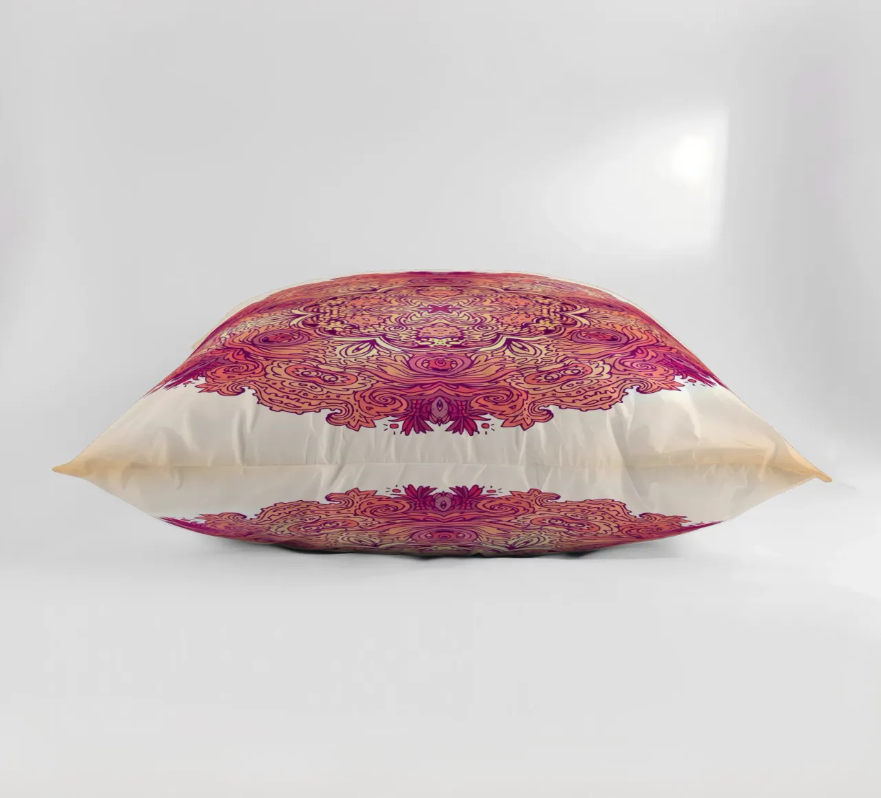 Mandala floreale cuscino da Spiritual Touch
