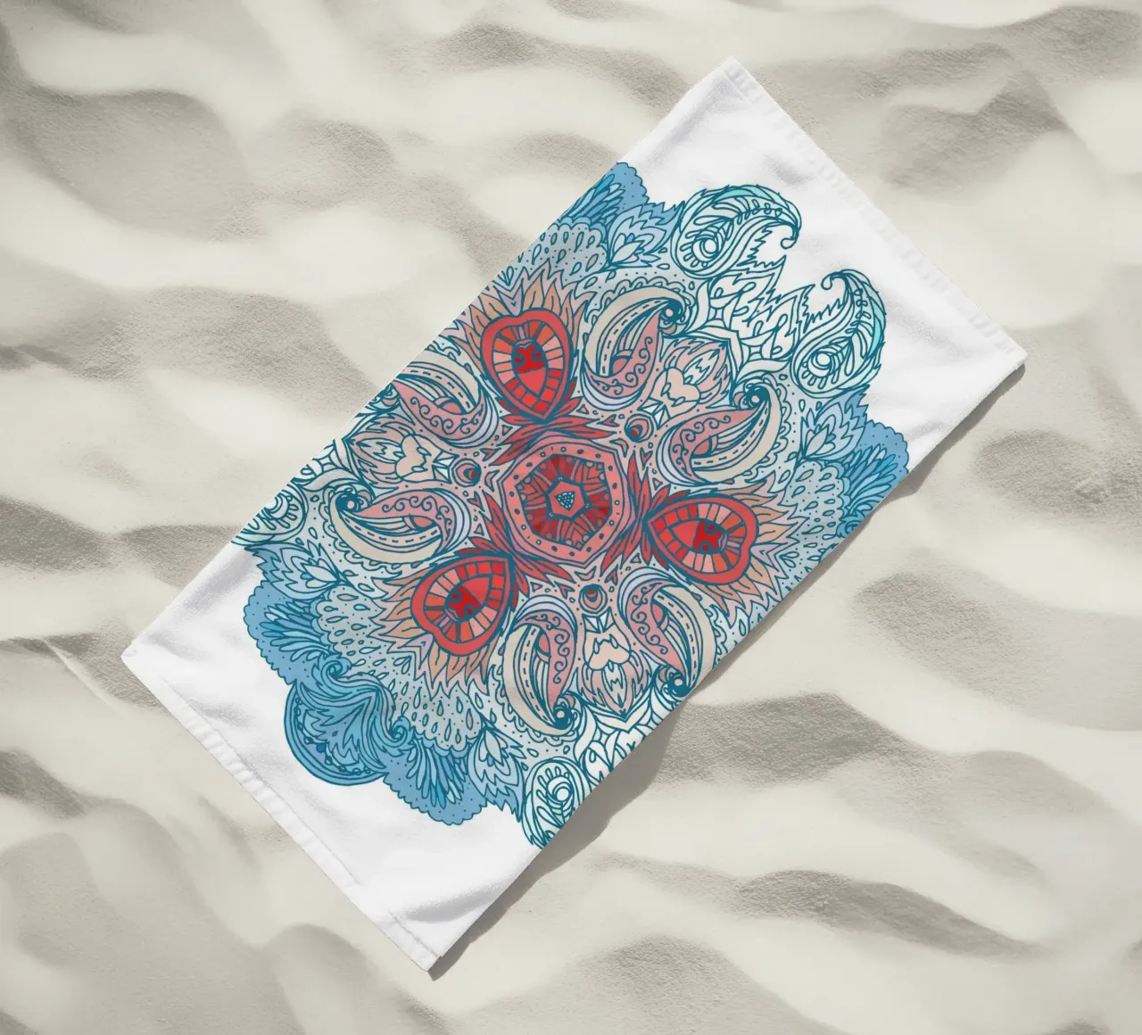 Blumenmandala Strandtuch von Spiritual Touch