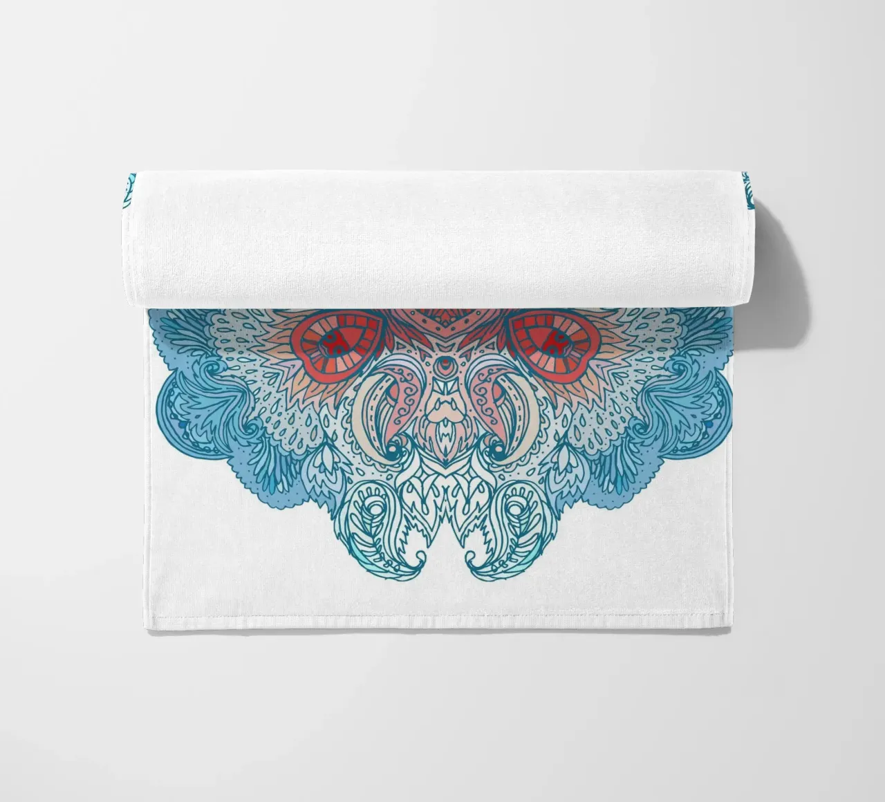 Blumenmandala Strandtuch von Spiritual Touch