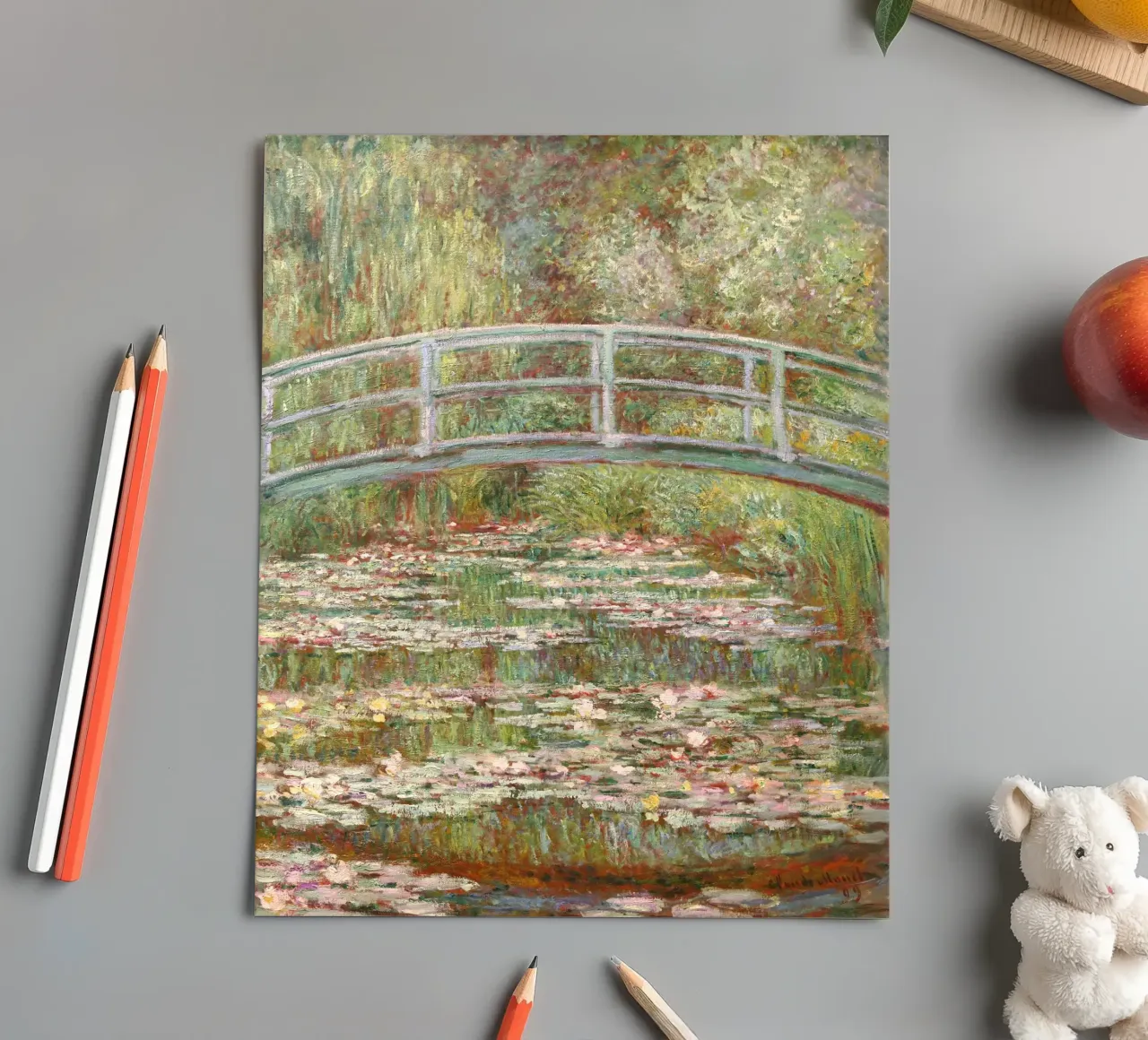 Claude Monet - Ponte su uno stagno di ninfee foglio adesivo da Timeless Artworks