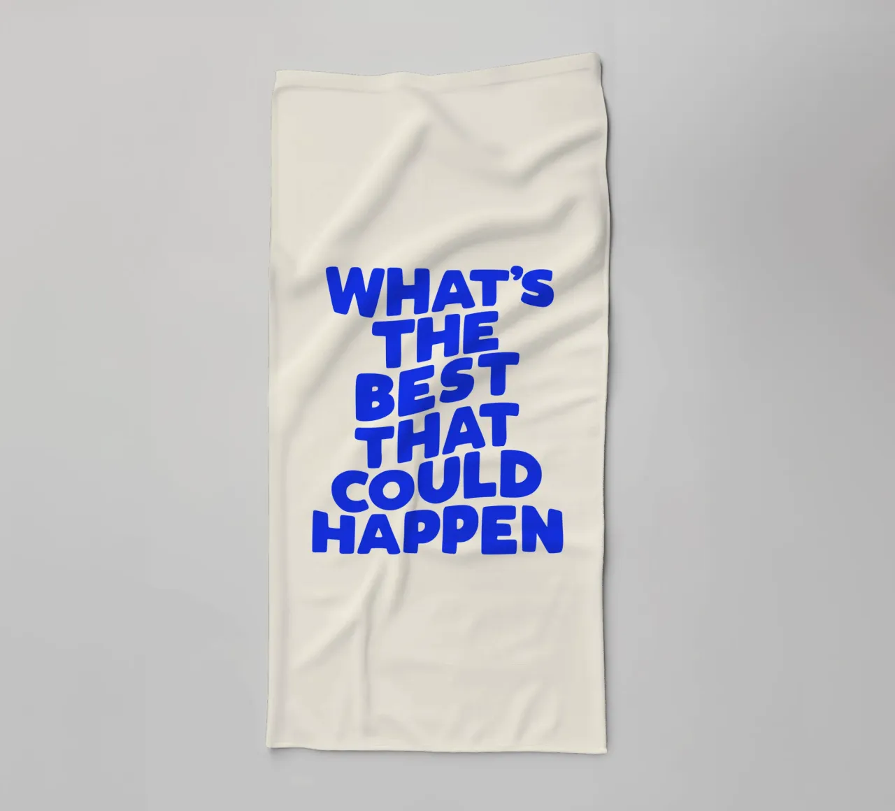 Was ist das Beste, was passieren kann Optimistisches Zitat in Blau Handtuch von THE MOTIVATED TYPE
