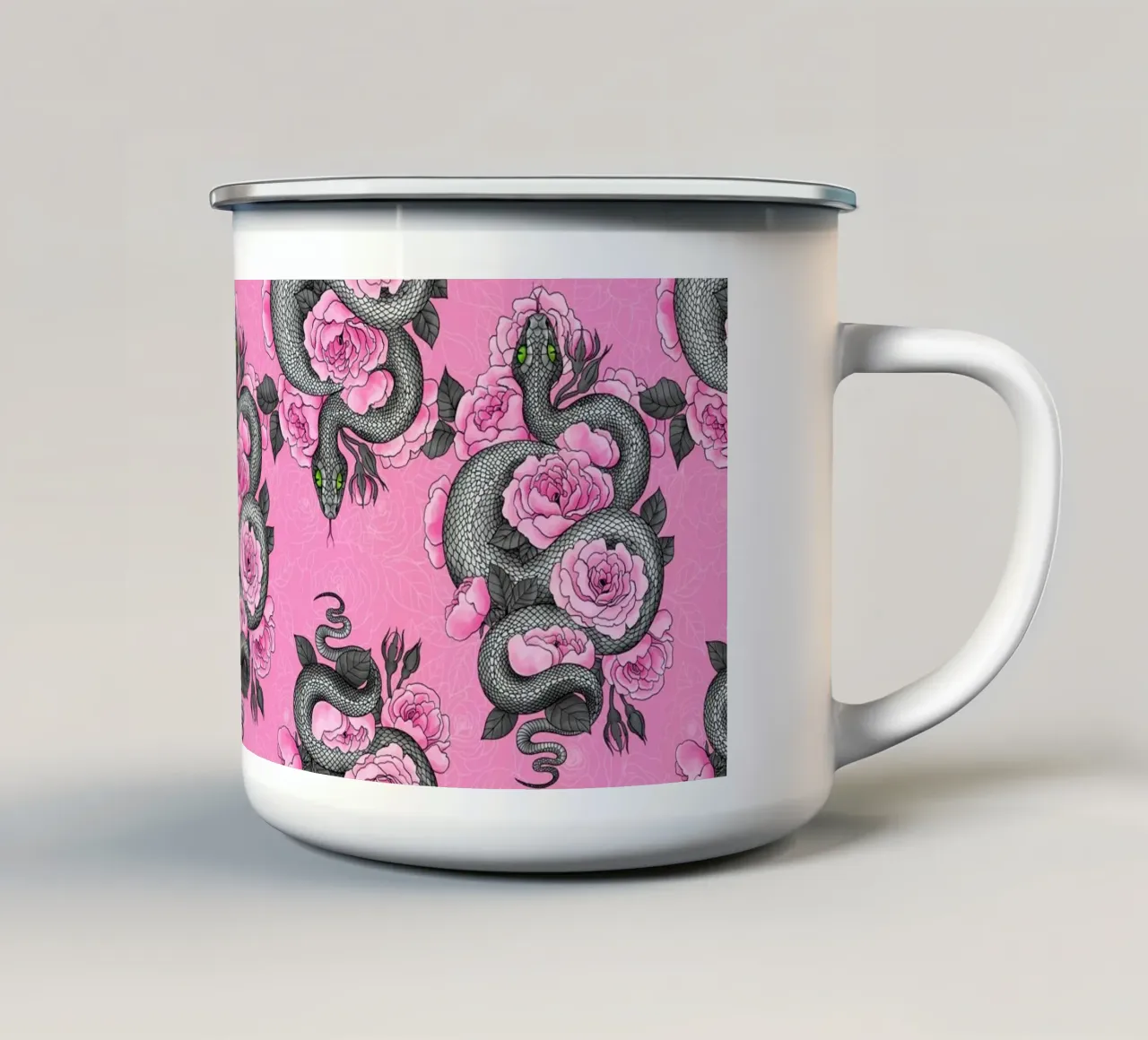 Serpenti e rose rosa tazza in smalto da Painted Nature